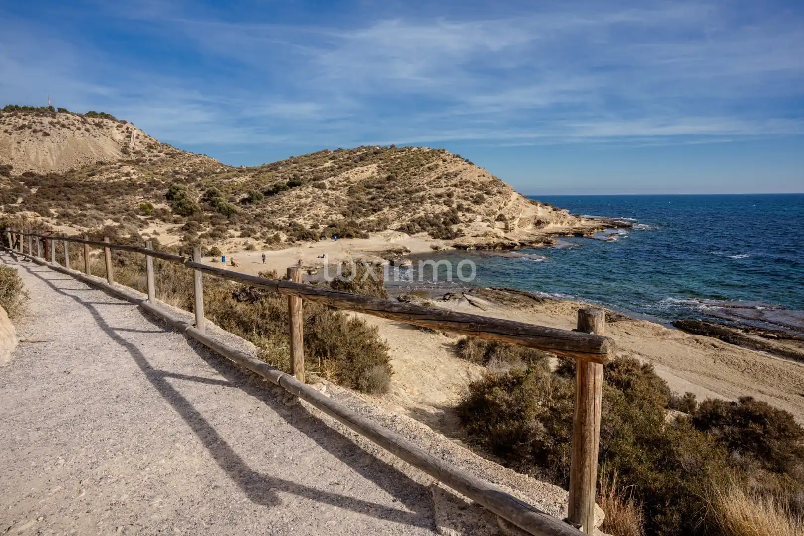 Country house zum Verkauf in Alicante / Alacant mit Klimaanlage, Heizung und Privatgarten