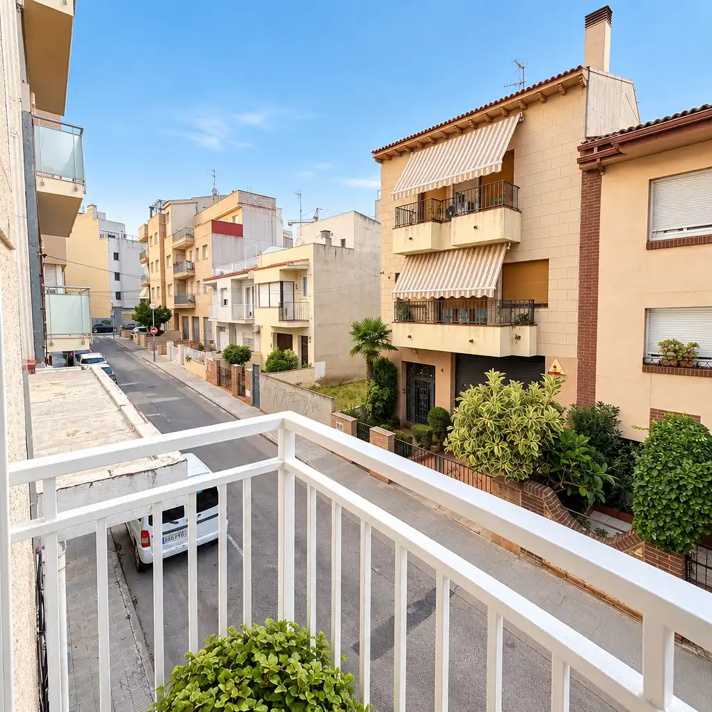 Adosado con terraza en venta en El Tancat - Mas d'en Gual
