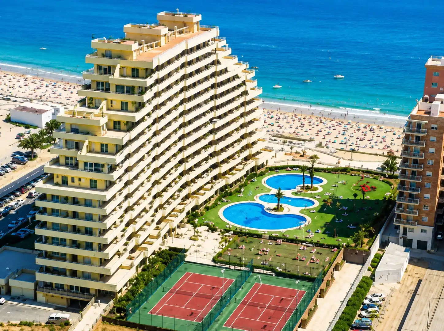 Exterior view of Apartments for sale in Calpe / Calp  with Air Conditioner and Private garden