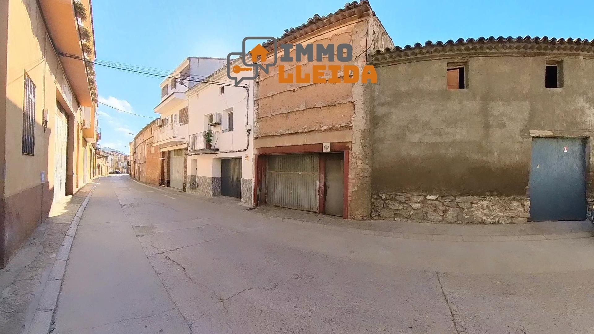 Vista exterior de Nau industrial en venda en Algerri