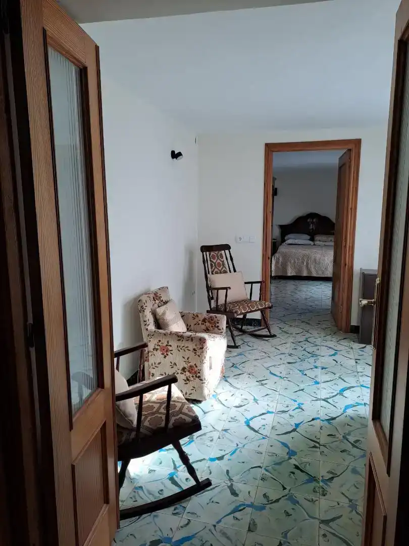 Sala d'estar de Casa adosada en venda en La Vall d'Ebo amb Jardí privat, Traster i Moblat