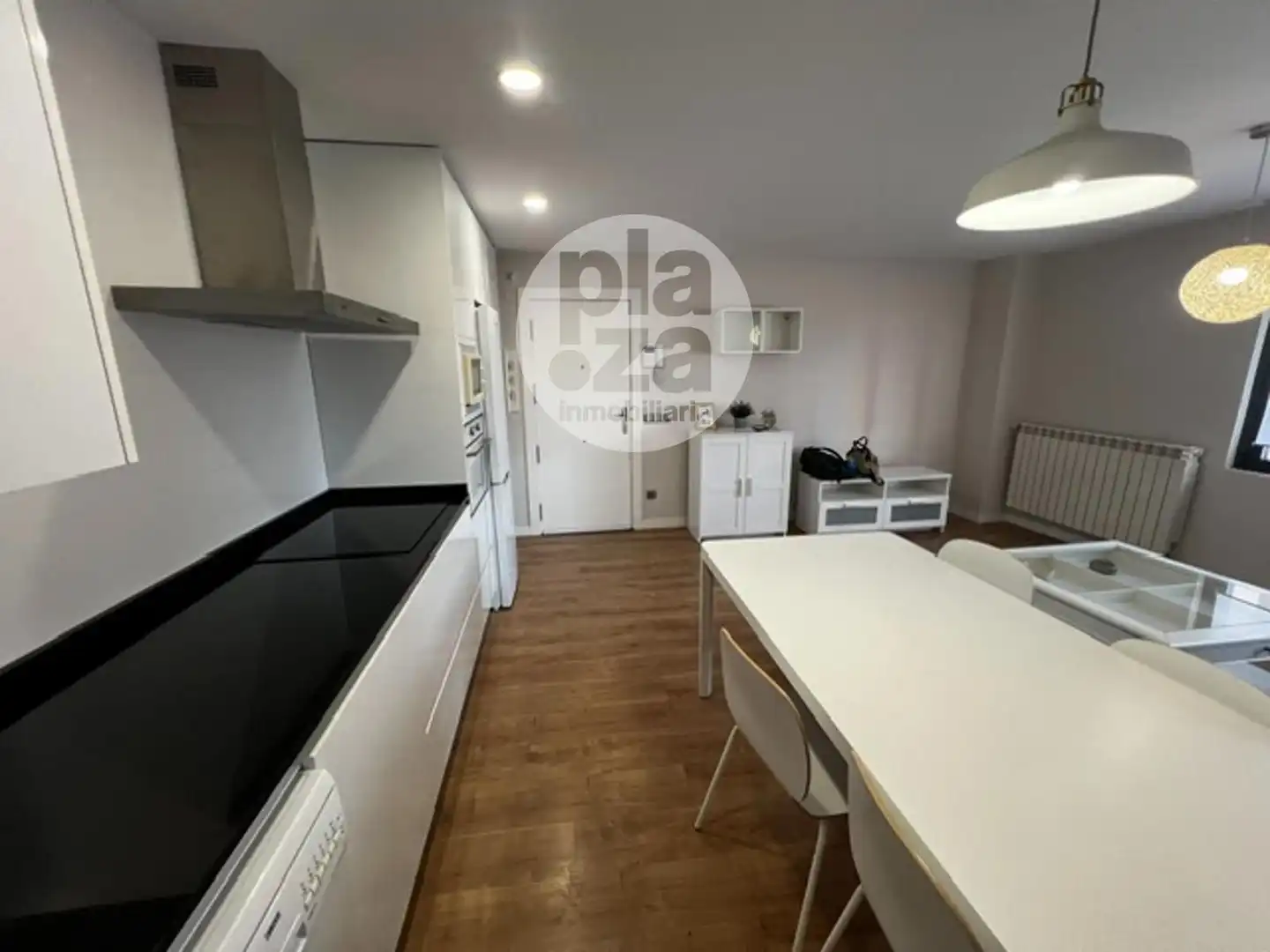 Cuina de Pis en venda en Burgos amb Calefacció i Moblat