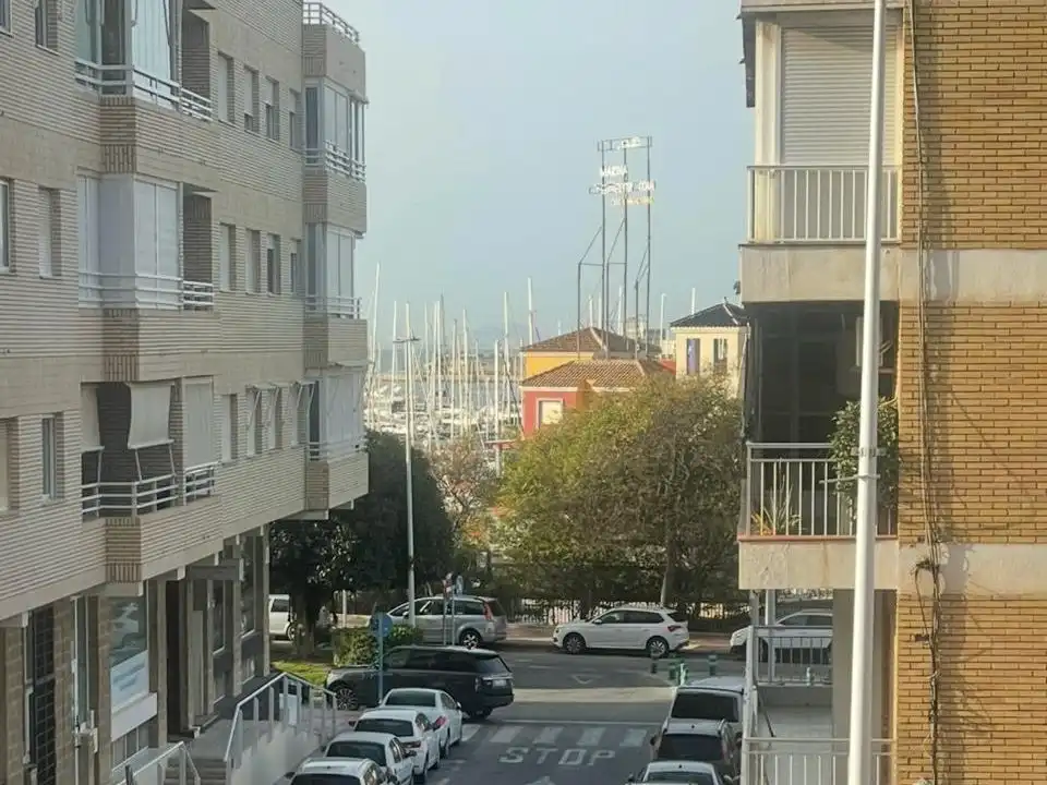Flat with lift for sale in Avenida Doctor Gregorio Marañón 15