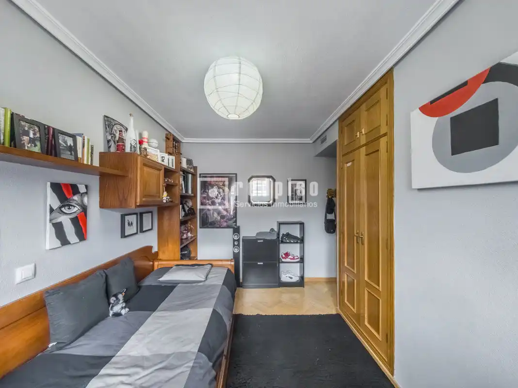 Habitación de Casa o chalet en venta en Alcorcón con Calefacción, Terraza y Trastero