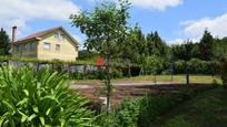 Jardí de Casa o xalet en venda en Santiago de Compostela  amb Piscina