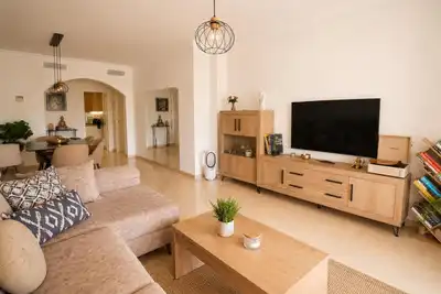 Apartamento con piscina en venta en Elviria - Cabopino, imagen 3
