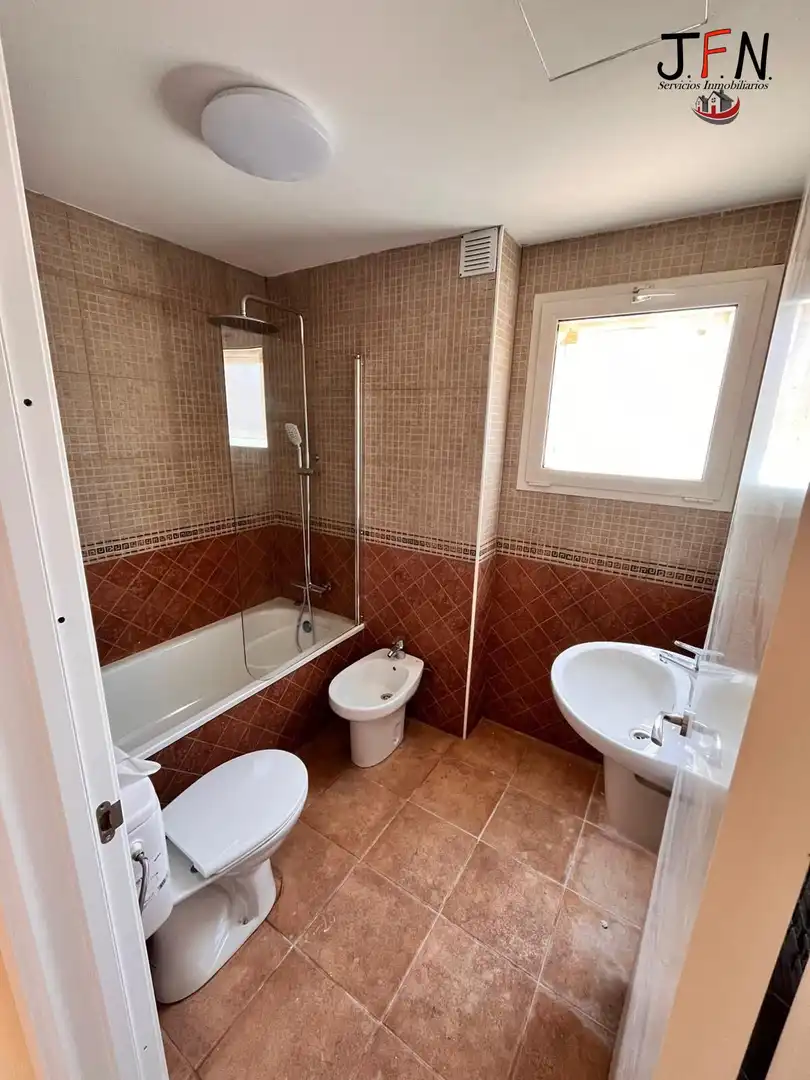 Baño de Apartamento en venta en La Oliva con Jardín privado, Terraza y Trastero
