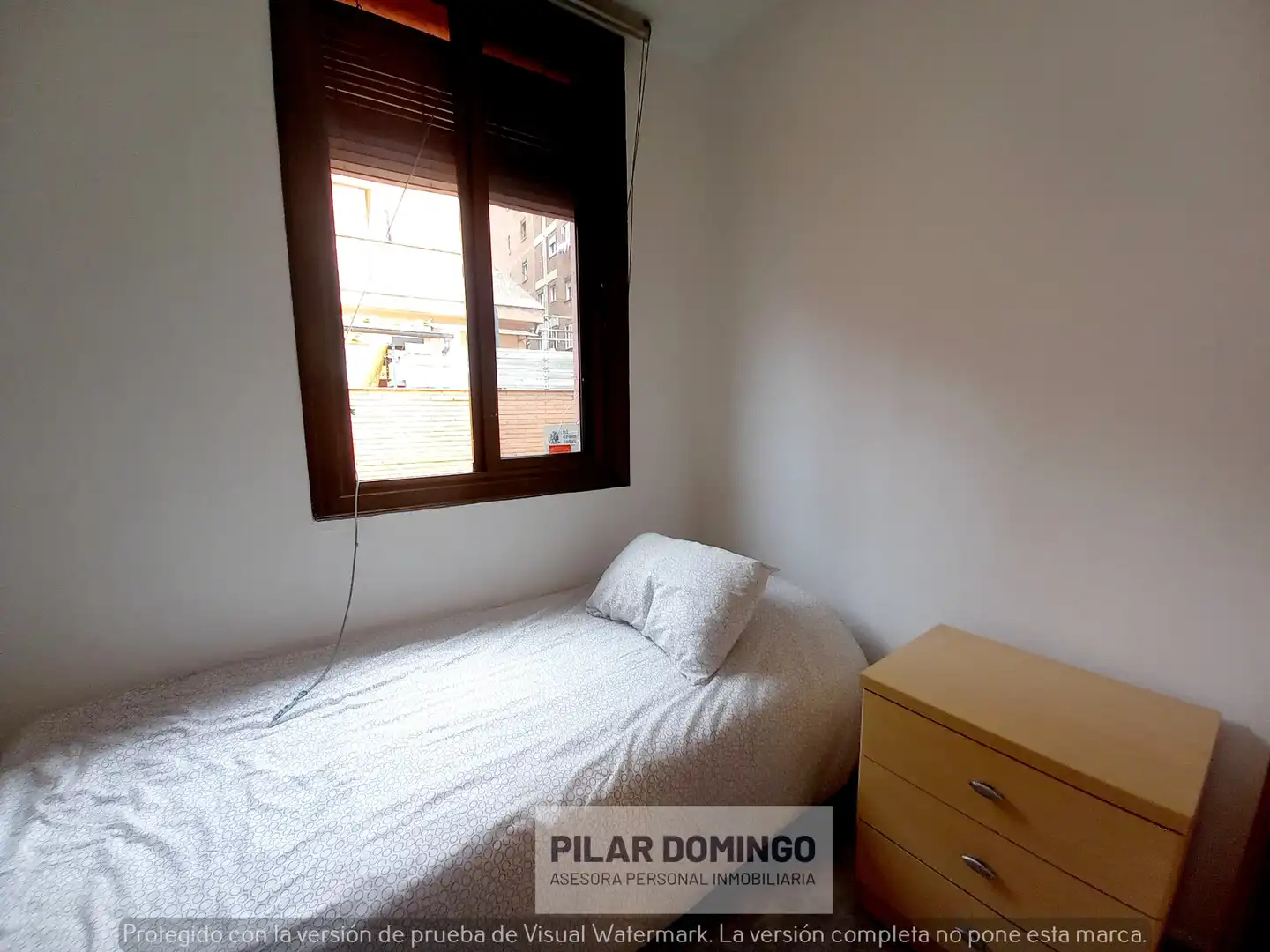 Habitación de Piso en venta en Barcelona con Amueblado, Balcón y Alarma