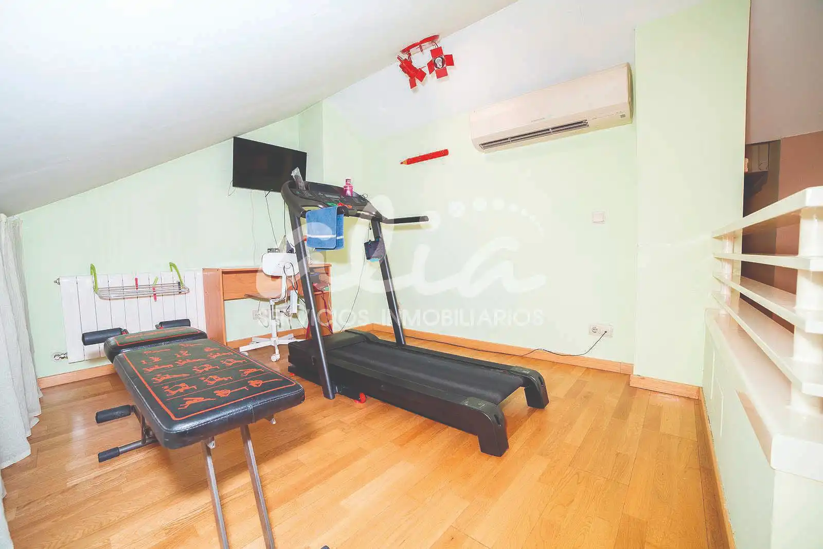 Detached homes for sale in Pinto  with Air Conditioner, Heating and Terrace