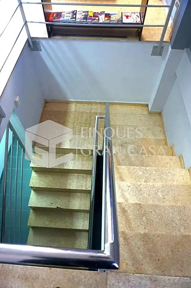 Local comercial en venda a Maria Palau, imagen 14
