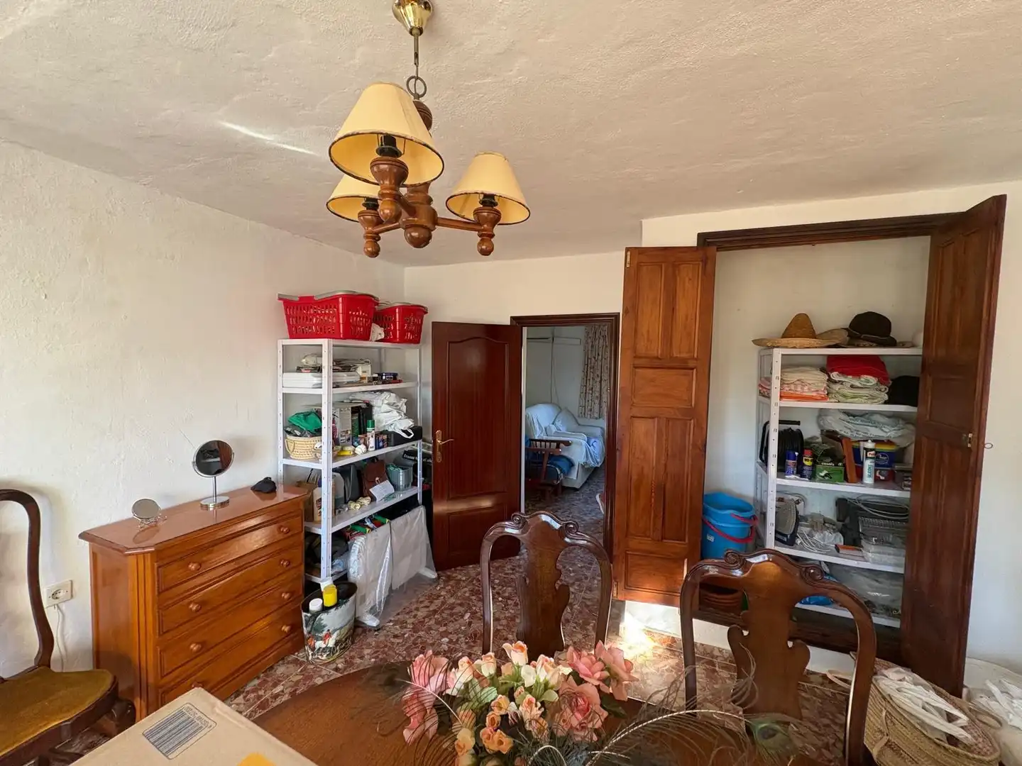 Menjador de Casa o xalet en venda en Chiclana de la Frontera amb Aire condicionat, Jardí privat i Piscina