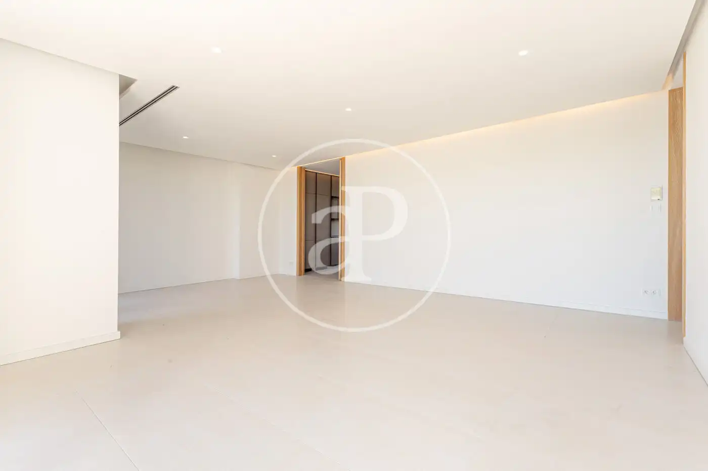 Flat for rent in Pozuelo de Alarcón  with Air Conditioner, Heating and Private garden