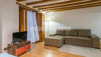 Living room of Apartment for sale in  Barcelona Capital  with Air Conditioner, Heating and Parquet flooring