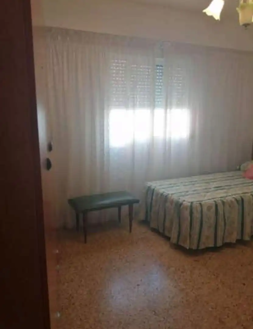 Habitación de Piso en venta en Cullera con Amueblado, Horno y Lavadora