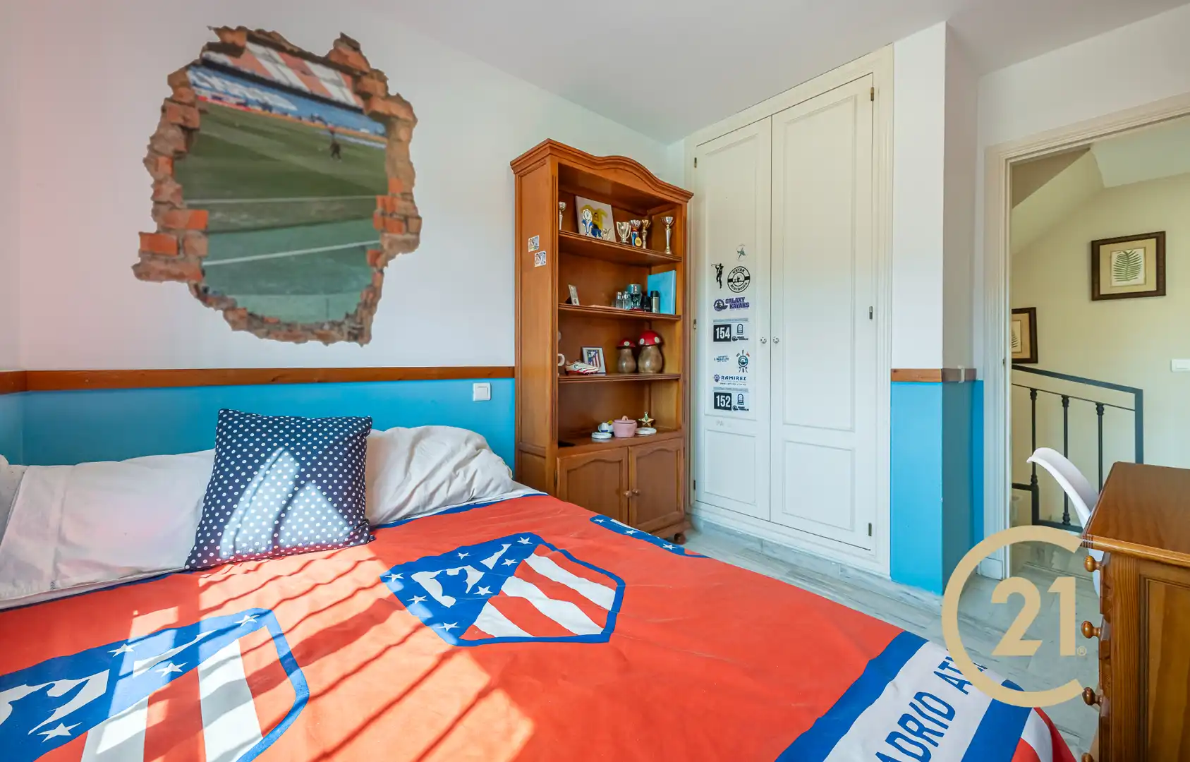 Dormitori de Casa adosada en venda en Marbella amb Aire condicionat, Jardí privat i Terrassa