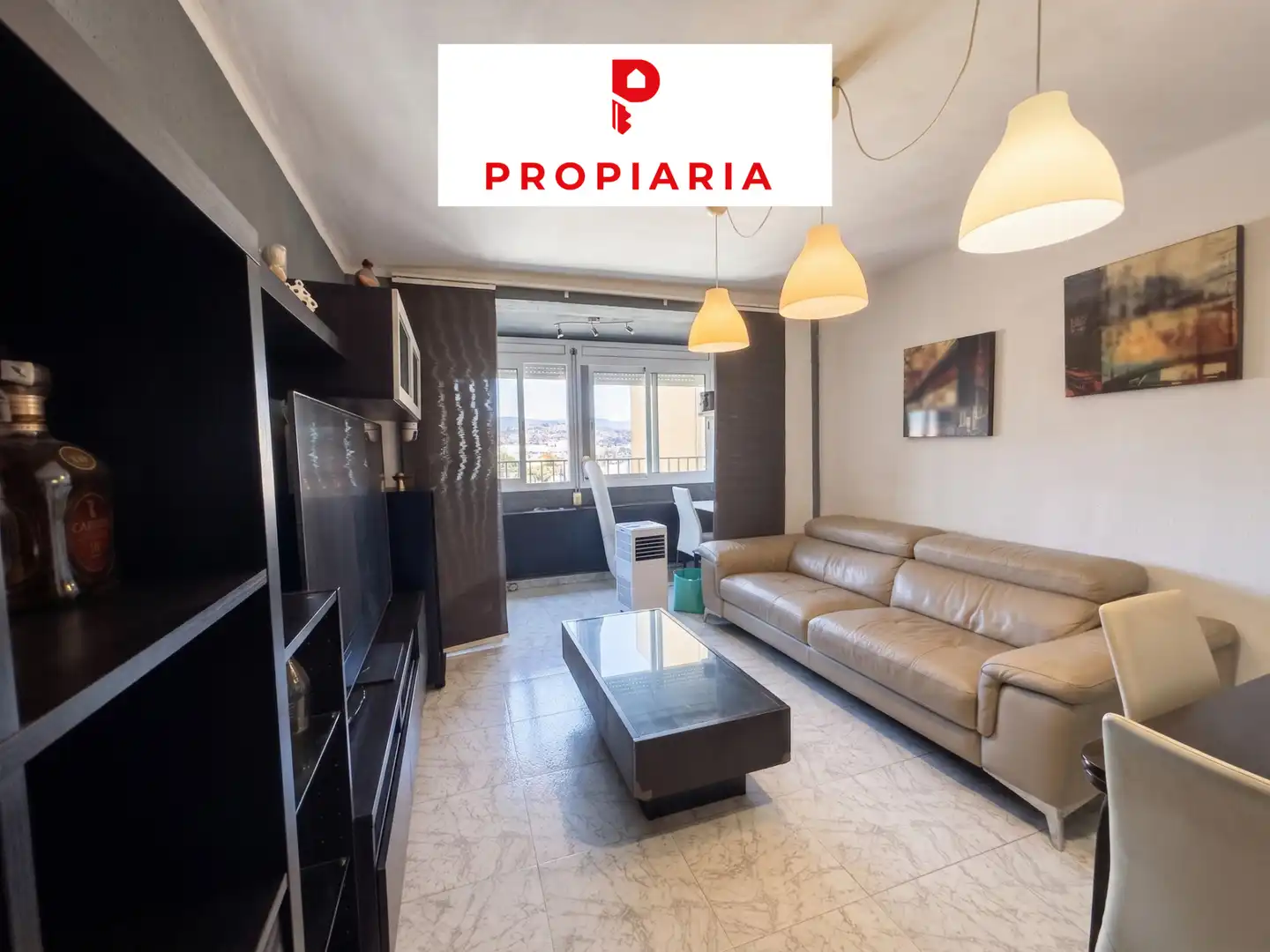 Sala de estar de Apartamento en venta en Sant Vicenç Dels Horts con Calefacción y Internet