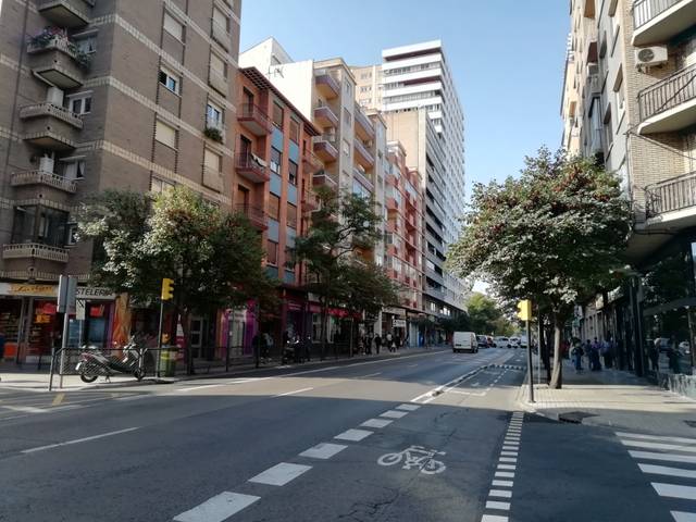 Local comercial en Venta en Calle de Ávila, 2 en Ciudad Jardín - Parque Roma