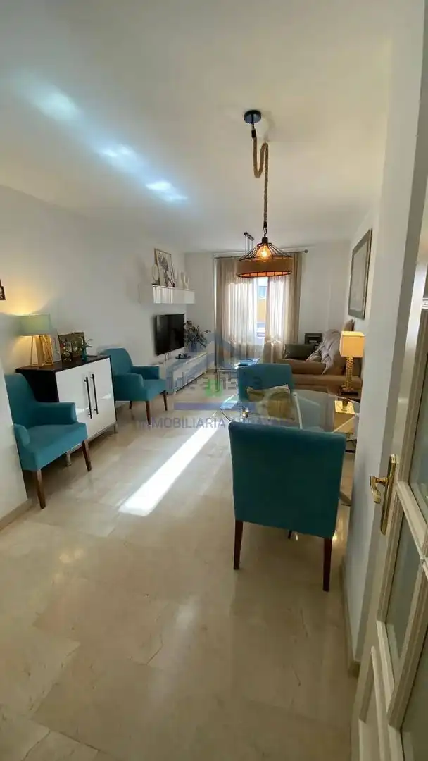Appartement avec piscine à louer à Genil, imagen 19