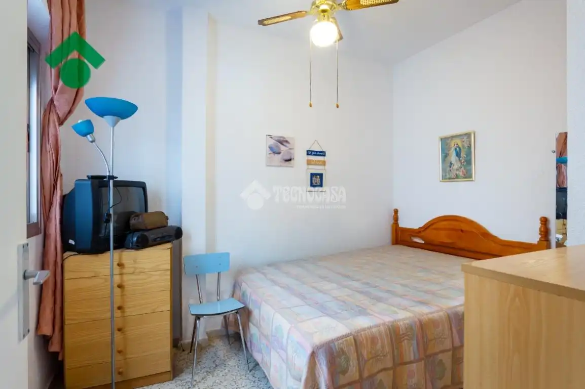Bedroom of Flat for sale in Almuñécar  with Air Conditioner