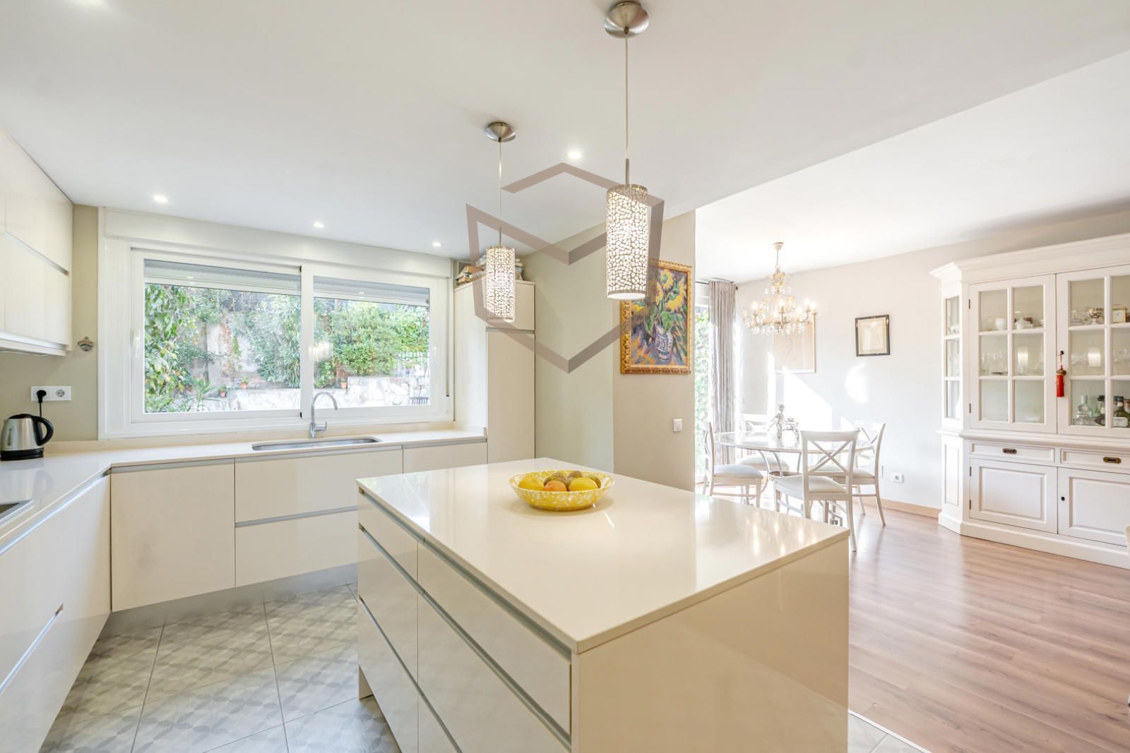 Kitchen of Single-family semi-detached for sale in Pozuelo de Alarcón  with Heating, Private garden and Storage room