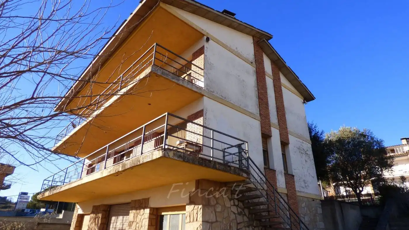 Vista exterior de Casa o xalet en venda en Moià amb Calefacció, Terrassa i Traster