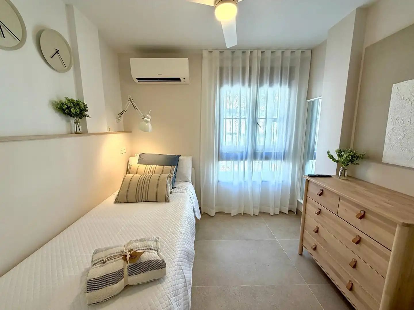 Bedroom of Flat for rent in Almuñécar  with Air Conditioner, Heating and Terrace