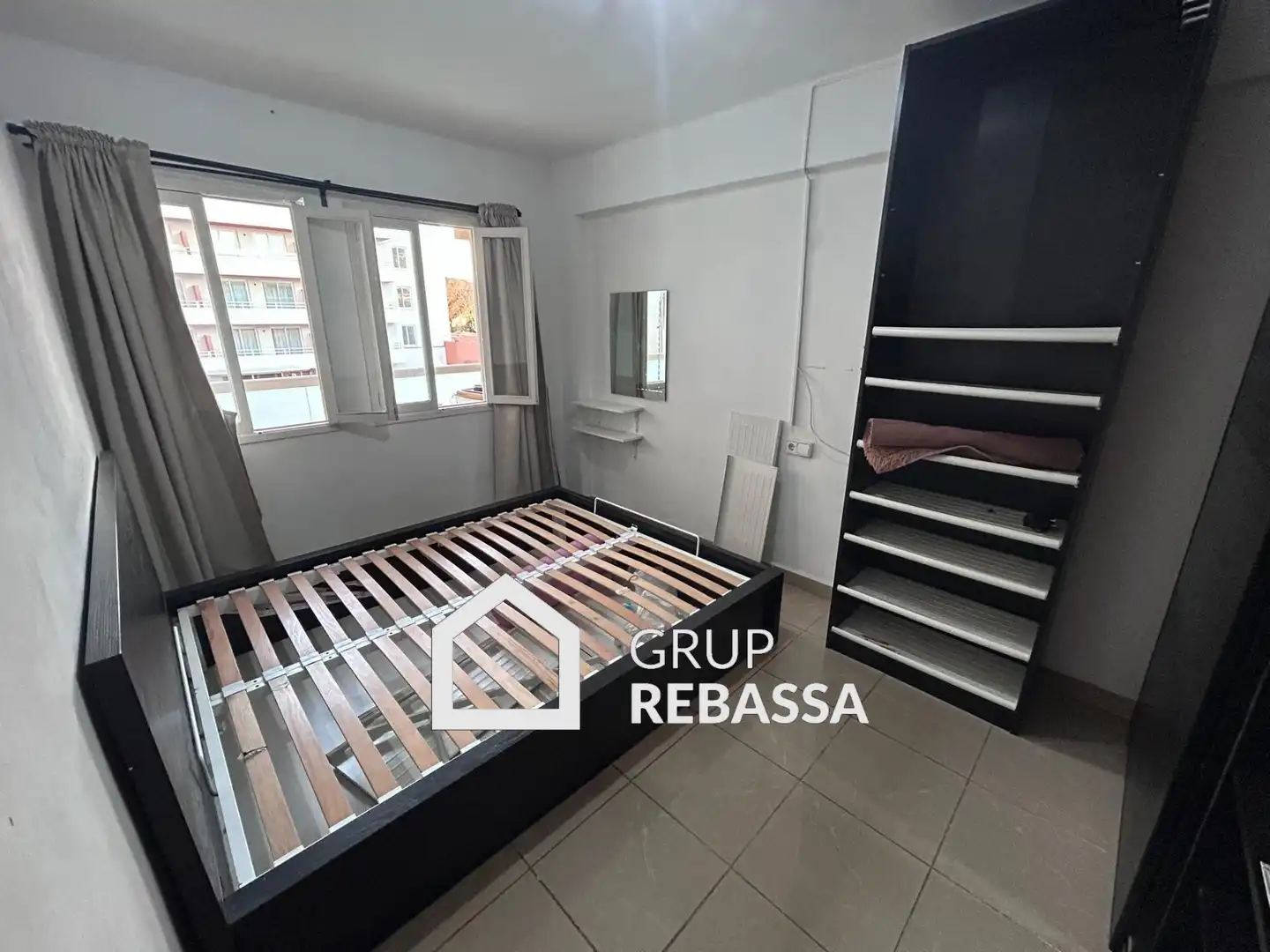 Habitación de Apartamento en venta en Calvià con Terraza, Trastero y Balcón