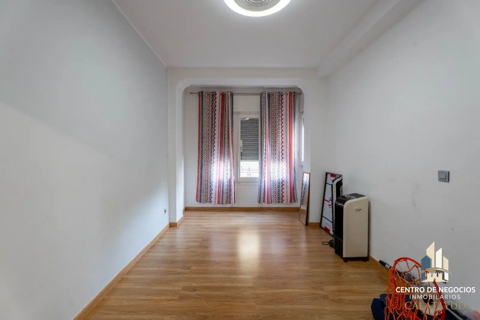 Habitación de Piso en venta en Calatayud con Calefacción, Parquet y Terraza