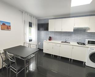 Kitchen of Flat to rent in Gijón 