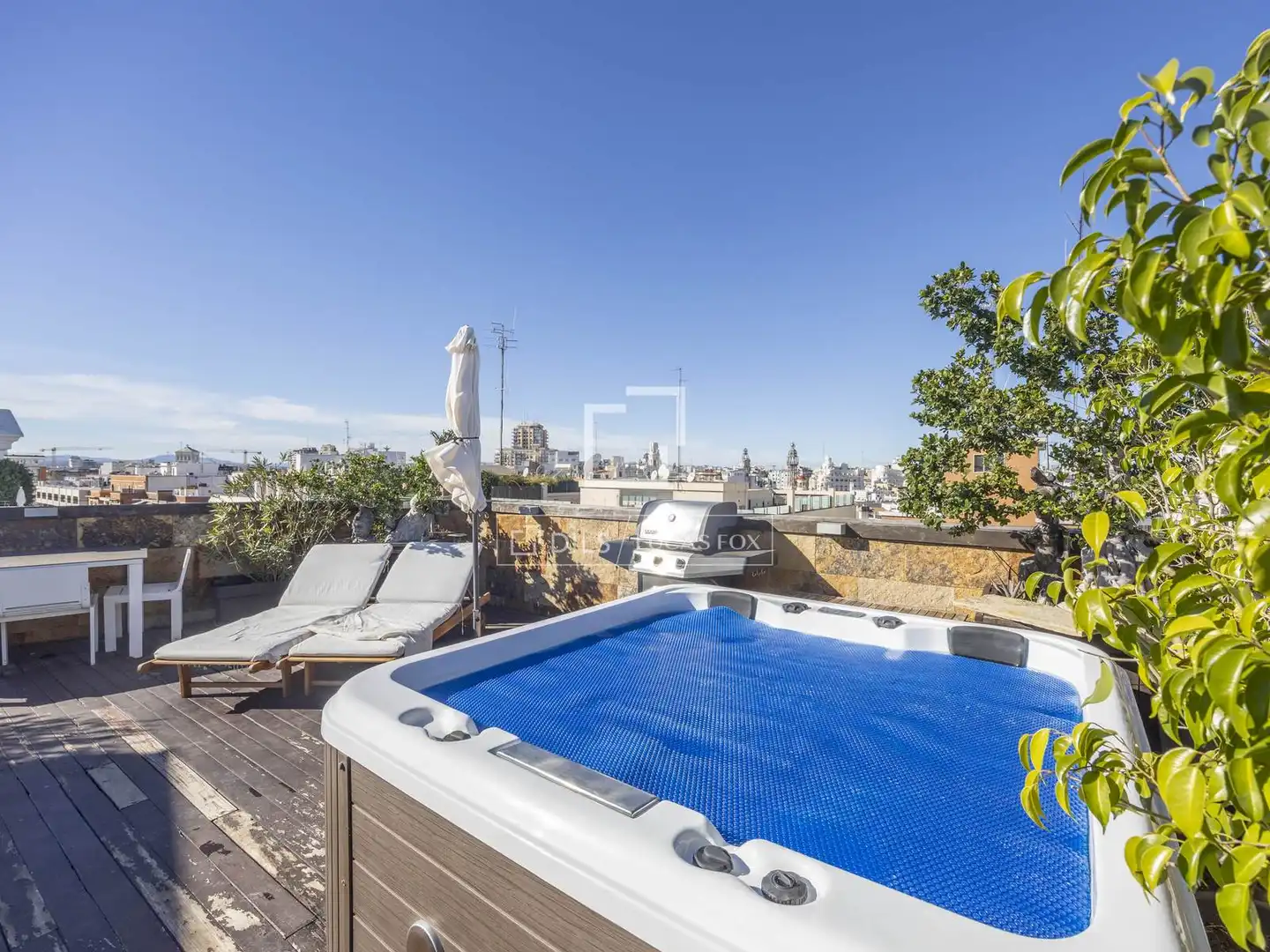 Terrasse von Dachboden zum Verkauf in Valencia del Ventoso mit Klimaanlage, Terrasse und Balkon