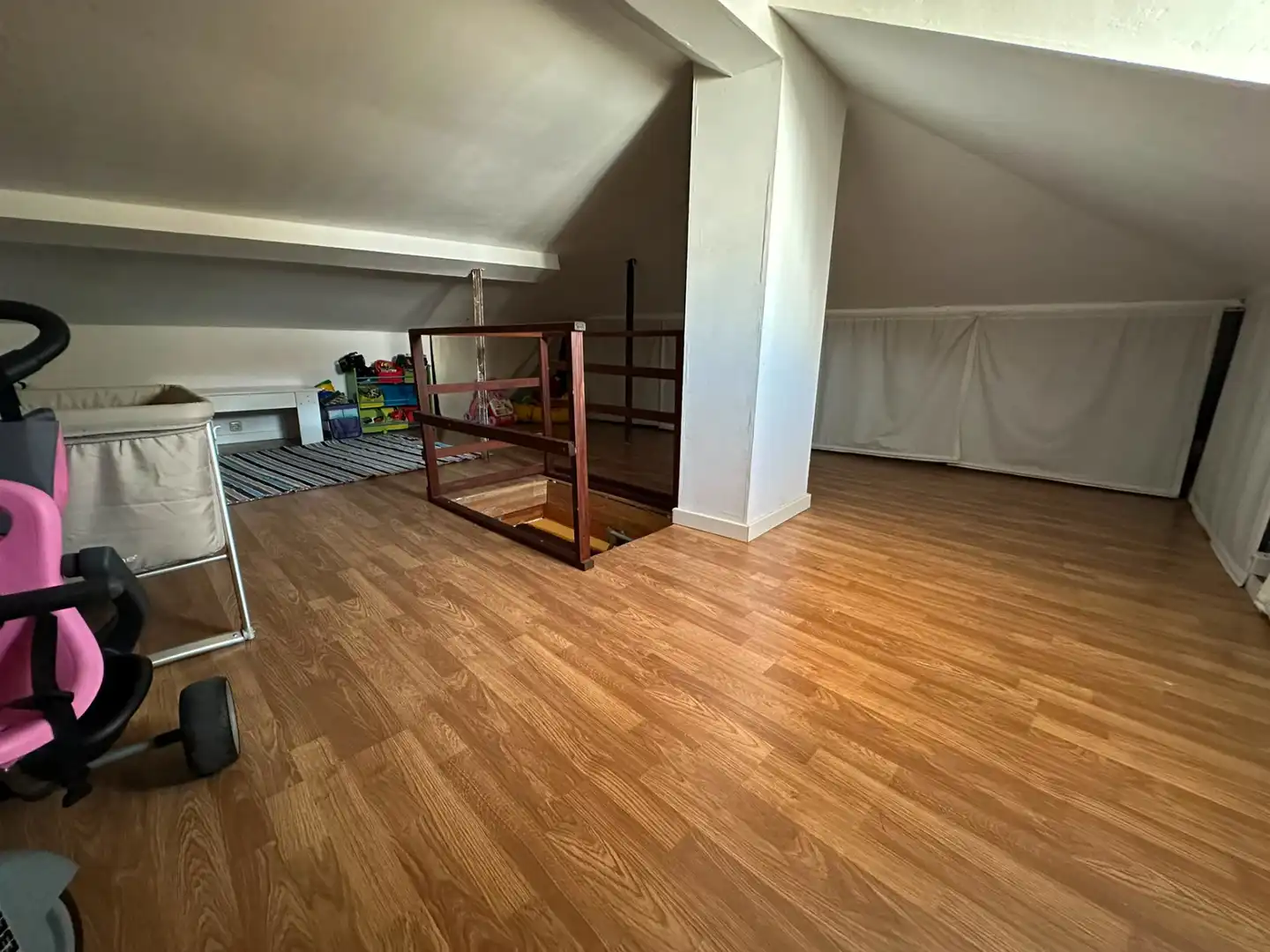 Casa o chalet en venta en Parla con Aire acondicionado y Balcón