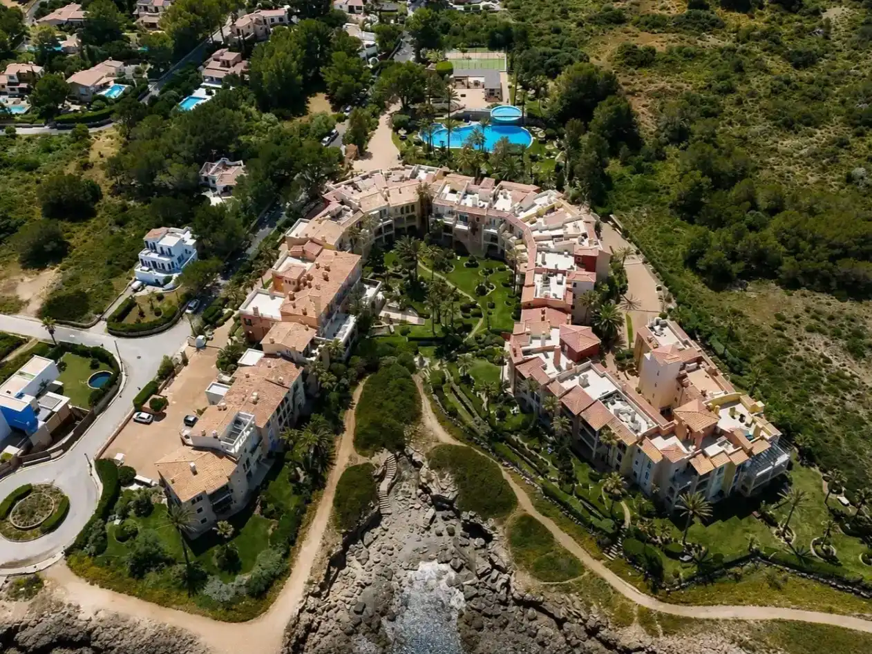 Vista exterior de Apartamento en venta en Artà con Aire acondicionado, Piscina y Amueblado