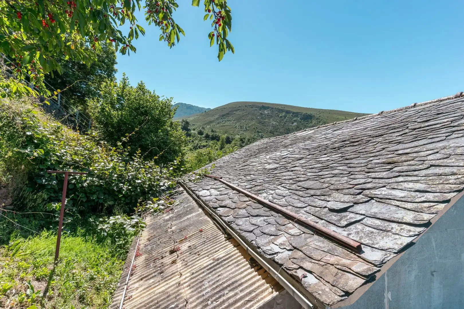 Vista exterior de Casa o xalet en venda en Ibias amb Calefacció, Terrassa i Moblat