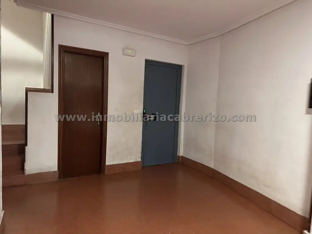 Bedroom of Office for sale in Nájera  with Heating