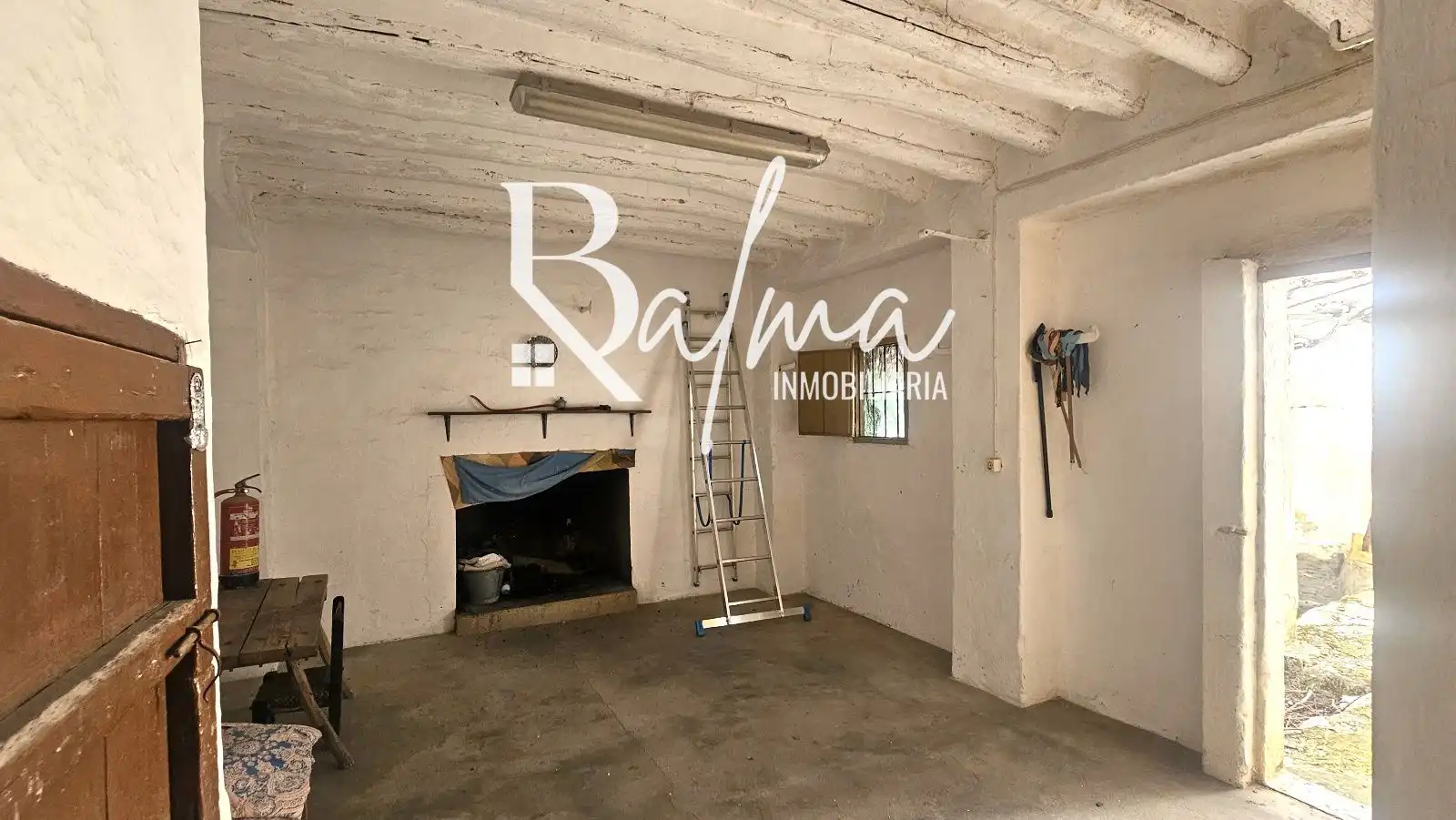 Detached homes for sale in Villanueva del Trabuco  with Air Conditioner and Storage room