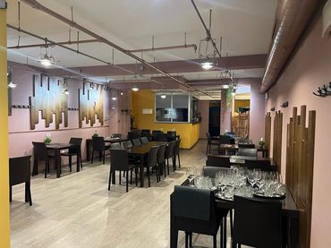 Local comercial en venda a Renueva 20