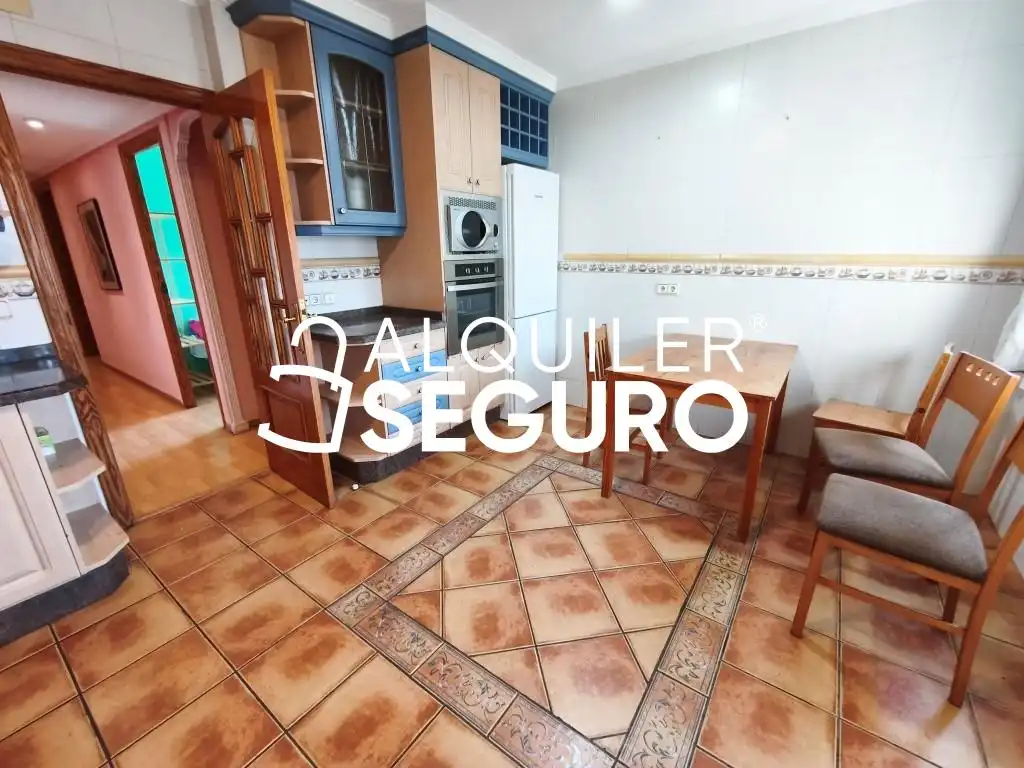 Cocina de Piso de alquiler en Alicante / Alacant con Amueblado