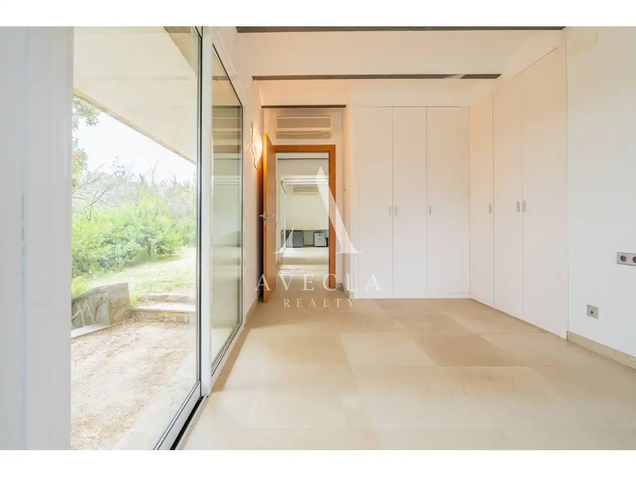 Haus oder Chalet zum Verkauf in Cerdanyola del Vallès mit Klimaanlage, Heizung und Privatgarten