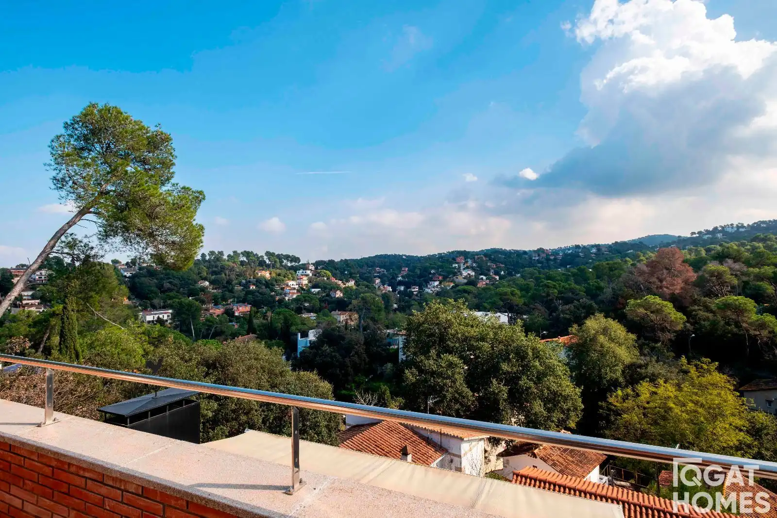 Exterior view of Houses for sale in Sant Cugat del Vallès  with Air Conditioner, Heating and Terrace