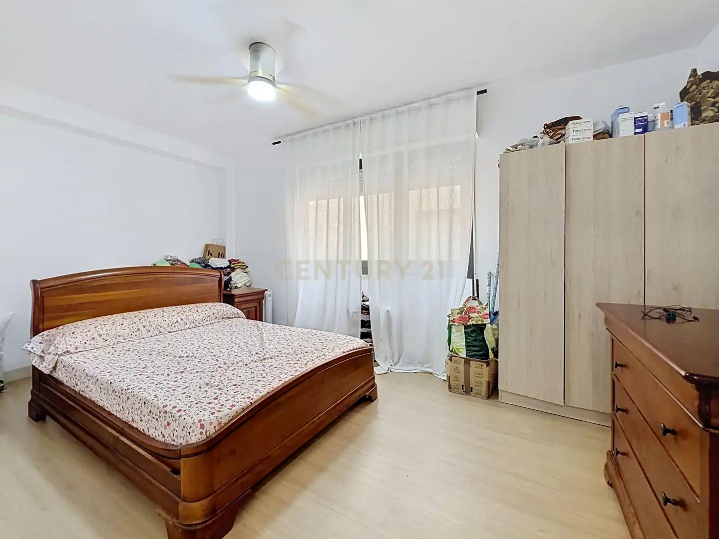Dormitori de Apartament en venda en Albatera amb Aire condicionat i Balcó