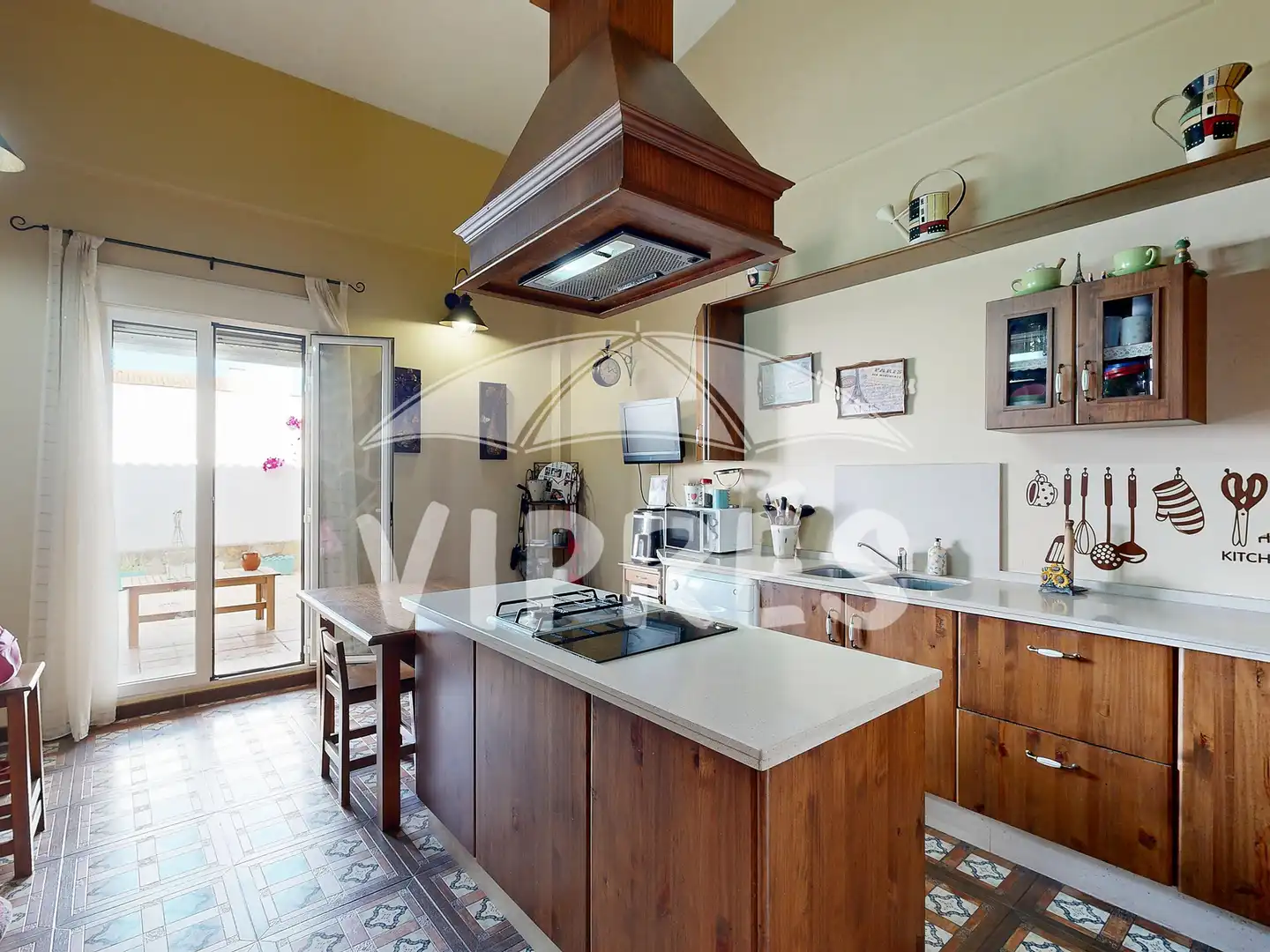 Kitchen of Houses for sale in Arroyo de San Serván  with Heating and Storage room