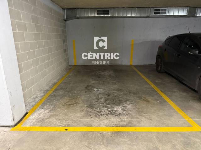 Garaje en Alquiler en Can Roca