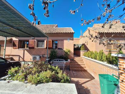 Exterior view of House or chalet for sale in Las Rozas de Madrid  with Air Conditioner, Heating and Terrace