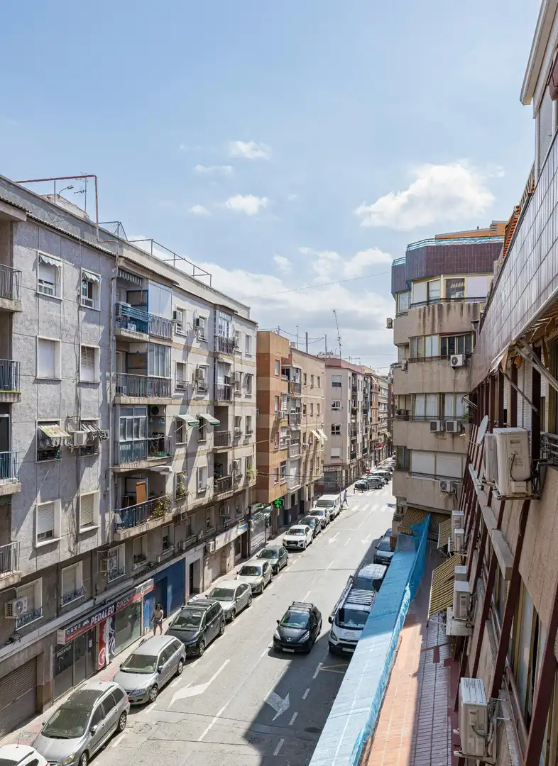 Vista exterior de Piso en venta en Murcia