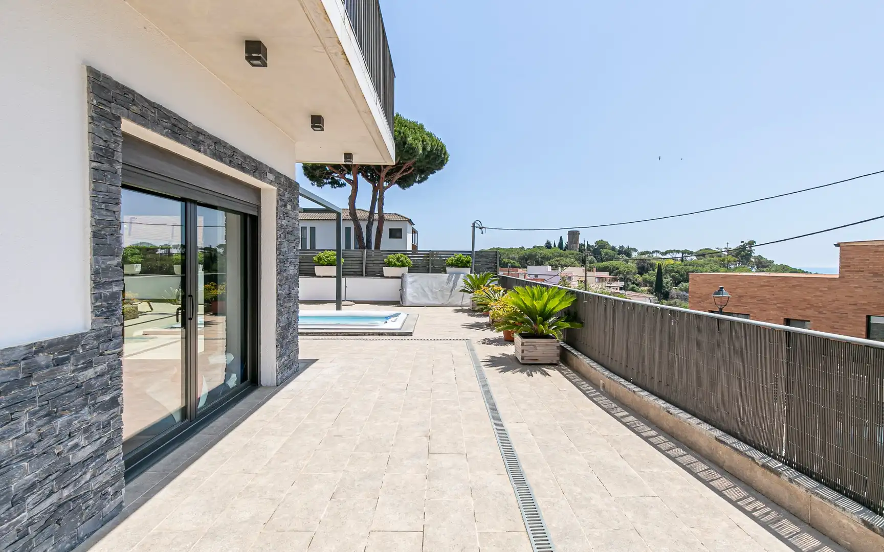 Terrassa de Casa o xalet en venda en Caldes d'Estrac amb Aire condicionat, Calefacció i Jardí privat