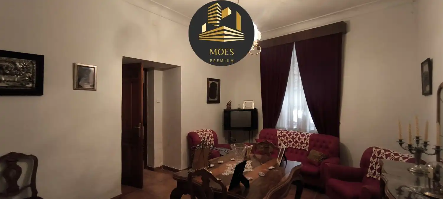 Sala de estar de Casa o chalet en venta en Úbeda con Terraza, Trastero y Balcón