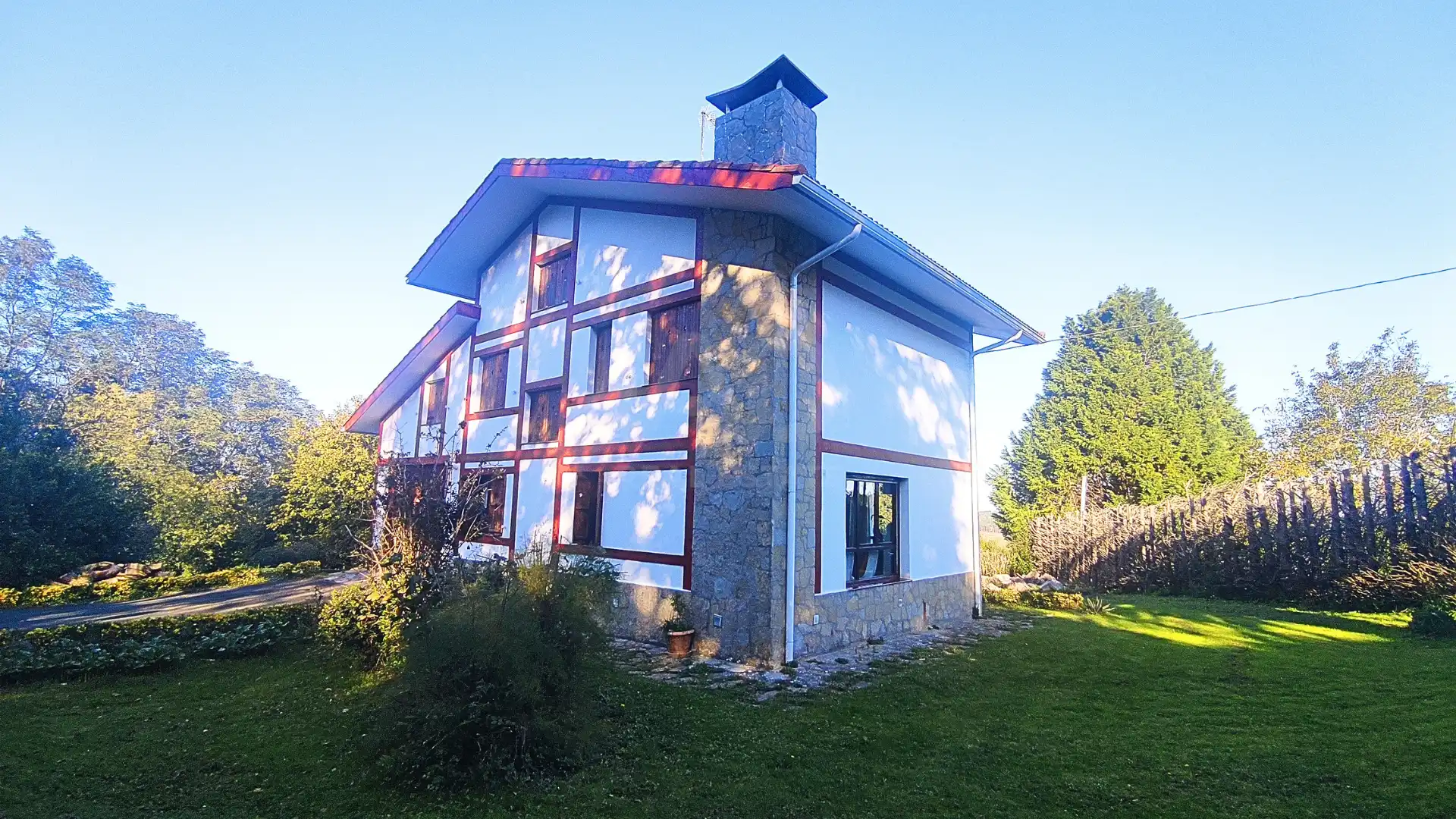Vista exterior de Casa o chalet en venta en Bermeo con Calefacción
