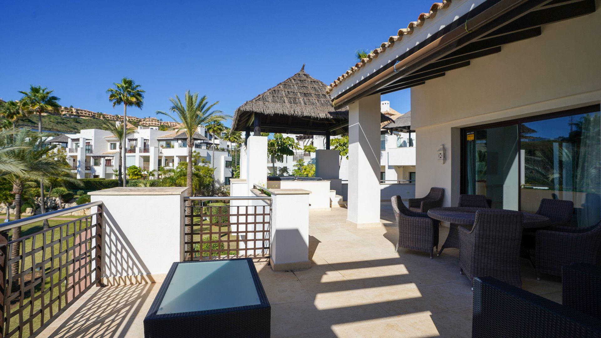 Terraza de Ático de alquiler en Benahavís con Aire acondicionado, Calefacción y Terraza