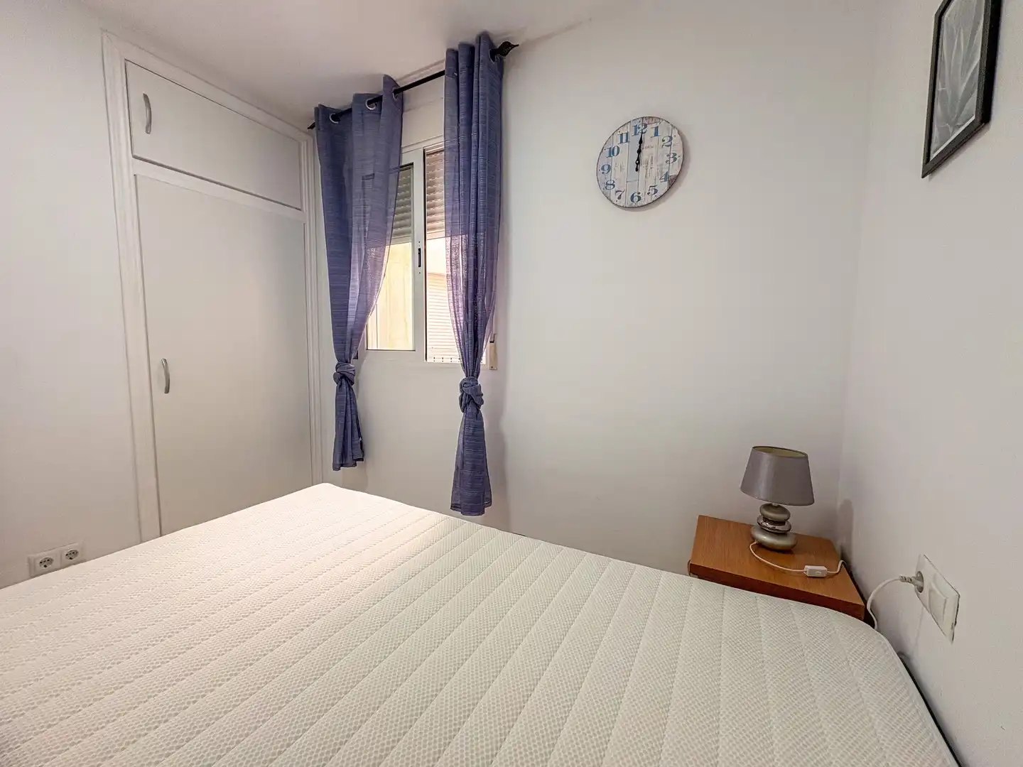 Habitación de Piso en venta en Pilar de la Horadada con Terraza, Trastero y Amueblado