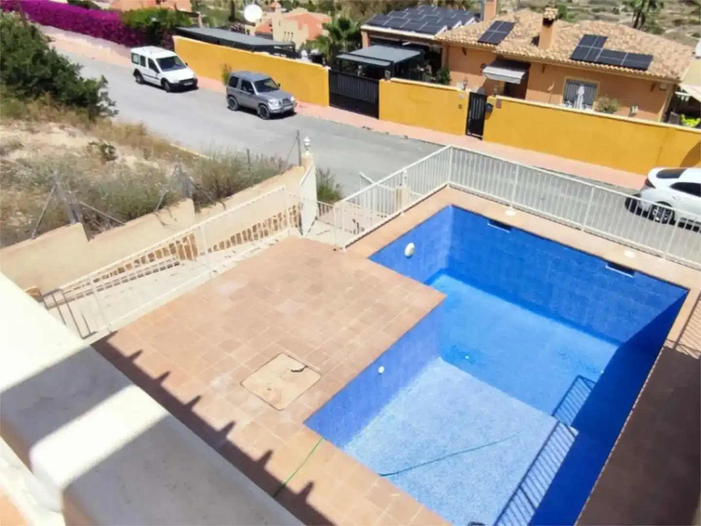 Piscina de Casa adosada en venda en El Campello amb Piscina i Balcó